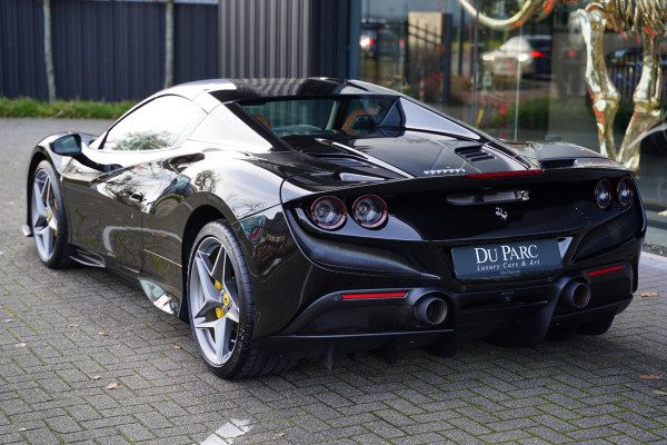 Ferrari F8 Spider 3.9 V8 HELE Cuoio Interior 18 D.Km