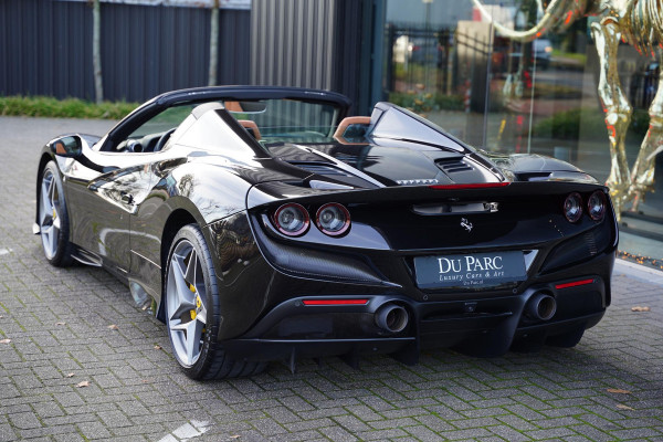 Ferrari F8 Spider 3.9 V8 HELE Cuoio Interior 18 D.Km