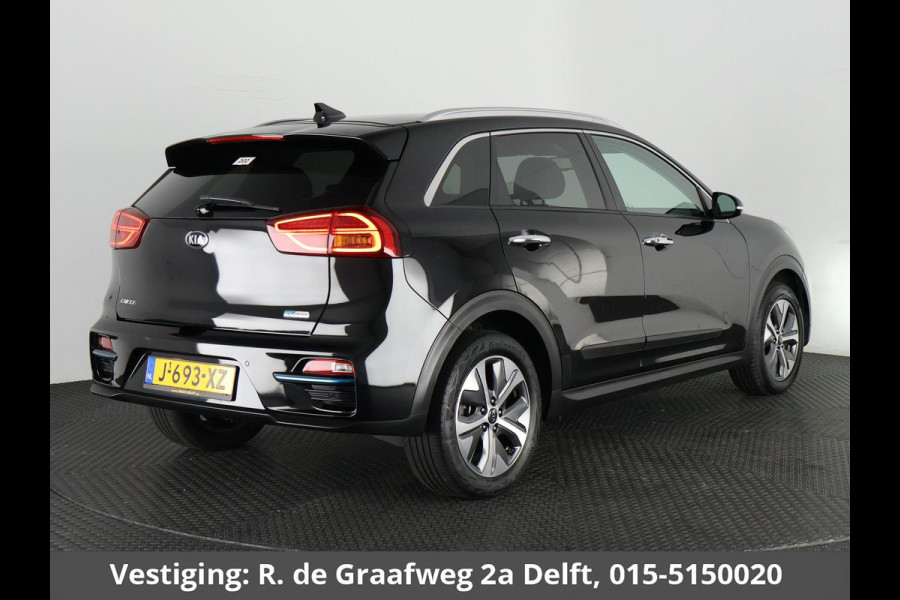 Kia e-Niro ExecutiveLine 64 kWh 450 km actieradius | Navigatie | Stoelverwarming | Leder |