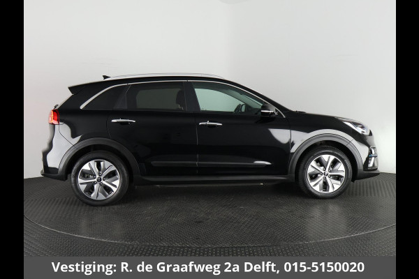 Kia e-Niro ExecutiveLine 64 kWh 450 km actieradius | Navigatie | Stoelverwarming | Leder |