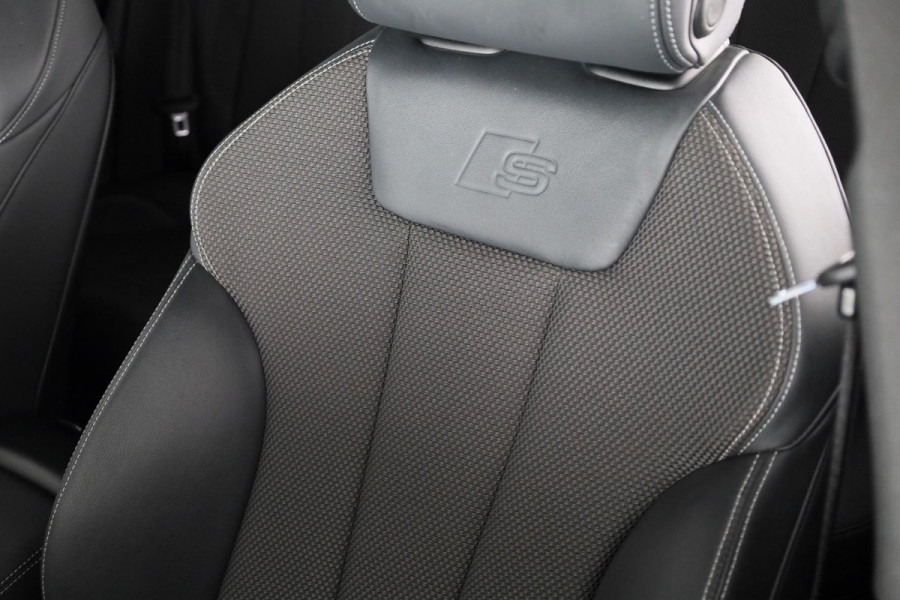 Audi A4 Avant 35 TFSI S-Line 150 pk Automaat (S-Tronic) | Verlengde garantie | Navigatie | Parkeersensoren achter | Autom. airco (3 zones) | S-Line