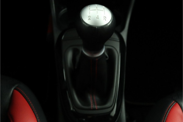 Kia Picanto 1.0 DPi GT-Line Apple Carplay/Android Auto - Cruise Control - Climate Control - Navigatie - Achteruitrijcamera - Fabrieksgarantie tot 06-2031