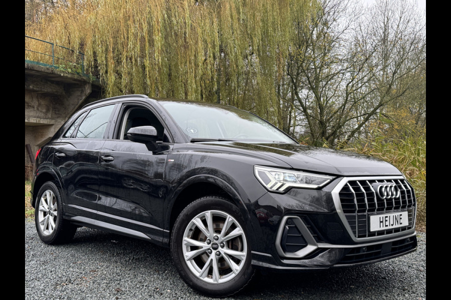 Audi Q3 45 TFSIe 245PK S-TRONIC S-LINE SPORT HYBRID VIRTUAL/CAMERA/CARPLAY