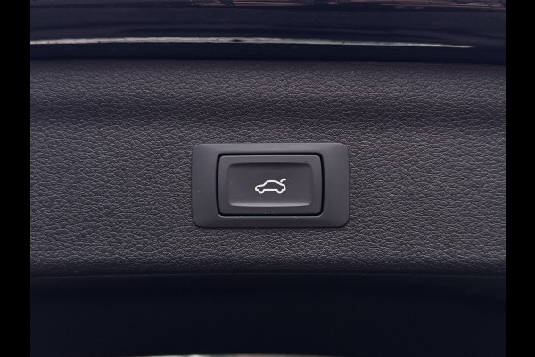 Audi Q3 45 TFSIe 245PK S-TRONIC S-LINE SPORT HYBRID VIRTUAL/CAMERA/CARPLAY