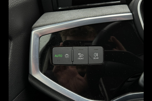 Audi Q3 45 TFSIe 245PK S-TRONIC S-LINE SPORT HYBRID VIRTUAL/CAMERA/CARPLAY