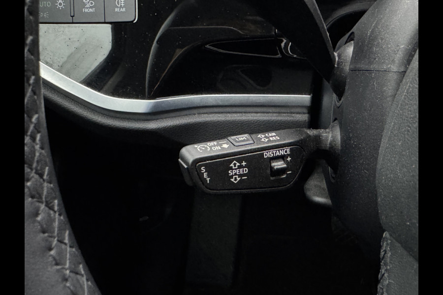 Audi Q3 45 TFSIe 245PK S-TRONIC S-LINE SPORT HYBRID VIRTUAL/CAMERA/CARPLAY