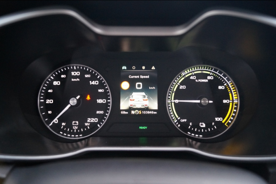 MG ZS EV Luxury 45kWh -PANO-LEER-NAVI-