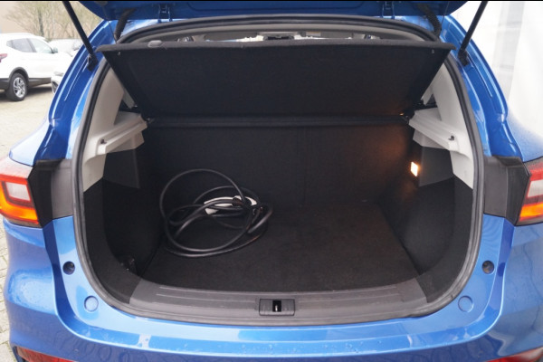 MG ZS EV Luxury 45kWh -PANO-LEER-NAVI-