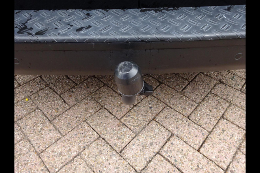 Peugeot e-Expert EV L3 100% Elektrisch SOH 100% 136 PK MET SNELLADEN 2 x Schuifdeur AIRCO NAVI CRUISE