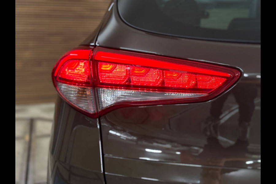 Hyundai Tucson 1.6 T-GDi Premium 4WD Automaat | Pano | Winterpakket | 19' inch | Leder | Keyless | Camera | LED