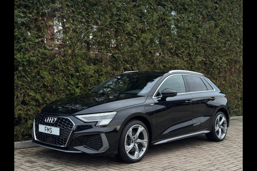 Audi A3 Sportback 40 TFSI e 3x S-Line Camera CarPlay