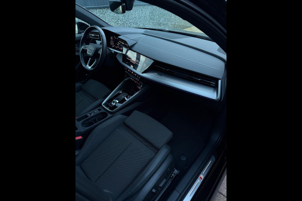 Audi A3 Sportback 40 TFSI e 3x S-Line Camera CarPlay