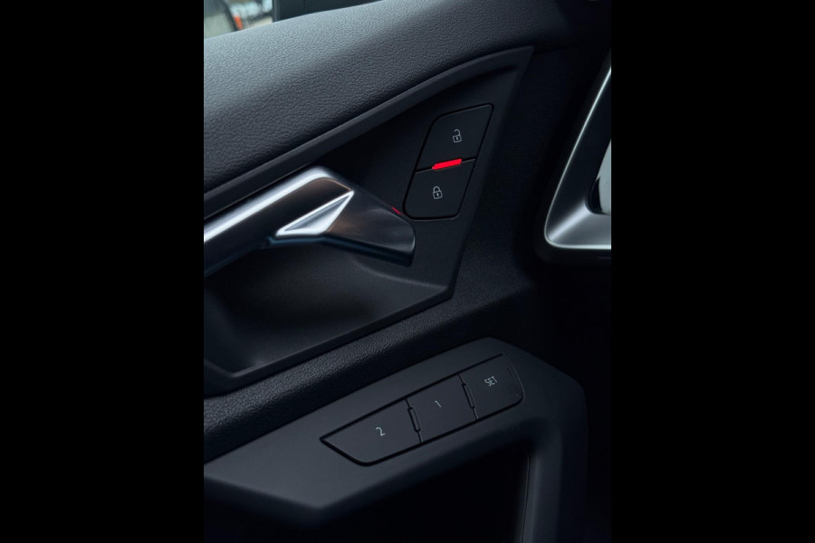 Audi A3 Sportback 40 TFSI e 3x S-Line Camera CarPlay