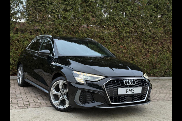 Audi A3 Sportback 40 TFSI e 3x S-Line Camera CarPlay