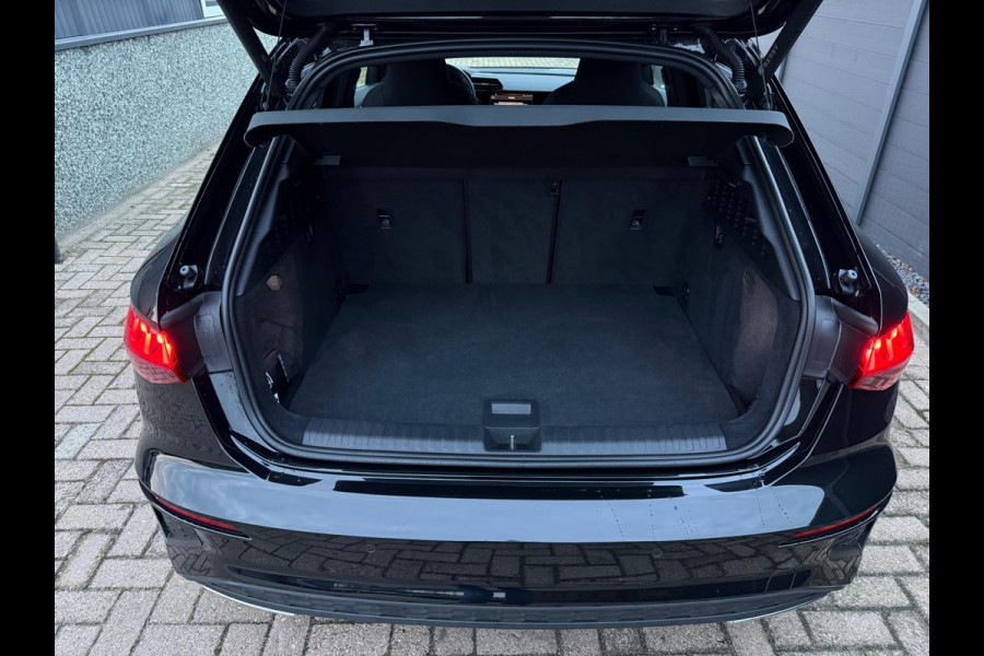 Audi A3 Sportback 40 TFSI e 3x S-Line Camera CarPlay