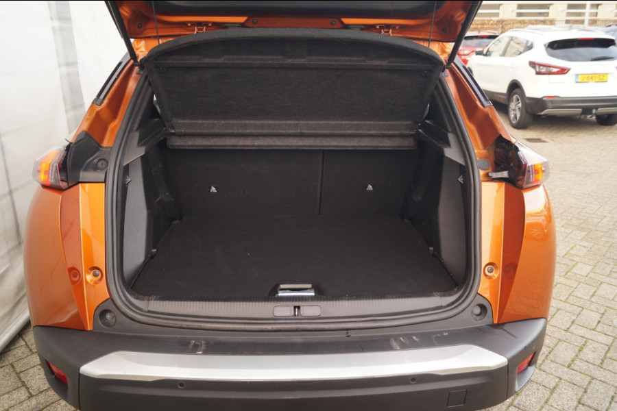 Peugeot 2008 1.2 PureTech Active Pack -NAVI-ECC-PDC-TREKHAAK-
