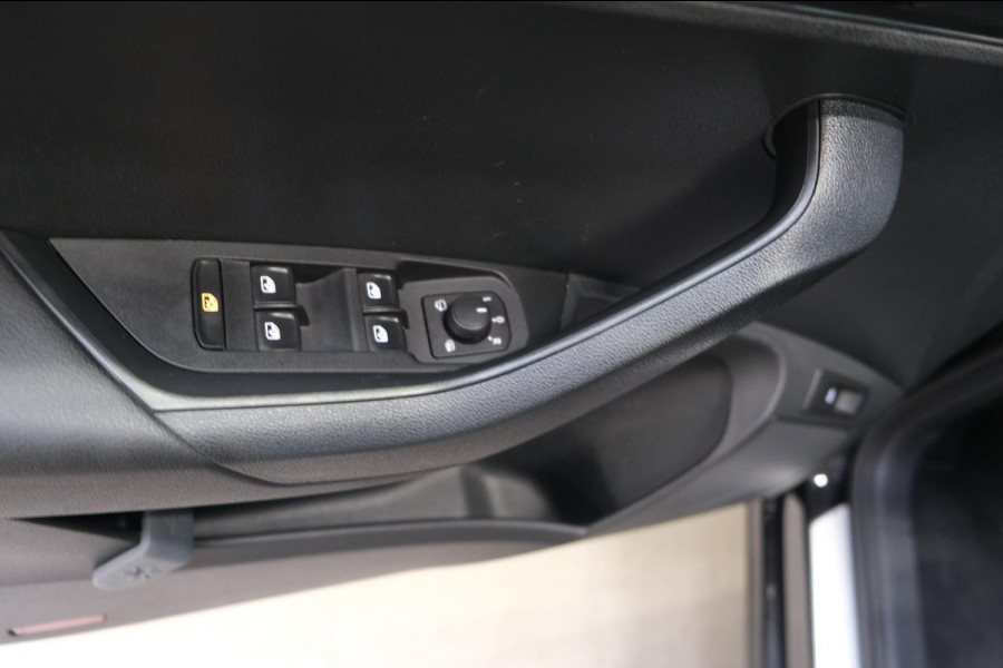 Škoda Karoq 1.0 TSI Business Edition - N.A.P. Airco, Cruise, Navi, Camera