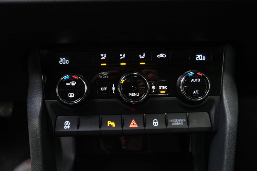 Škoda Karoq 1.0 TSI Business Edition - N.A.P. Airco, Cruise, Navi, Camera