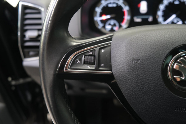 Škoda Karoq 1.0 TSI Business Edition - N.A.P. Airco, Cruise, Navi, Camera