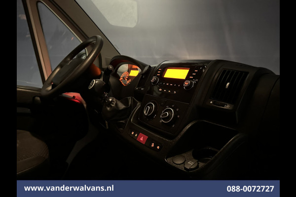 Peugeot Boxer 2.2 BlueHDi 141pk Bakwagen Laadklep Euro6 Airco | 985kg laadvermogen | Cruisecontrol Bijrijdersbank