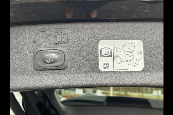 Ford Kuga 1.5 EcoBoost ST Line 150pk/110kW 6-bak | E-Trekhaak | Bi-Xenon | Dodehoek | Camera |