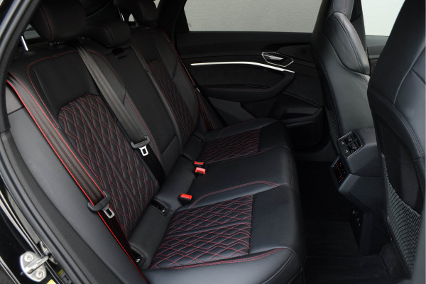 Audi SQ8 Sportback e-tron 370kW / RS design interieur/ Bang & Olufsen Sound System/ Panoramadak/