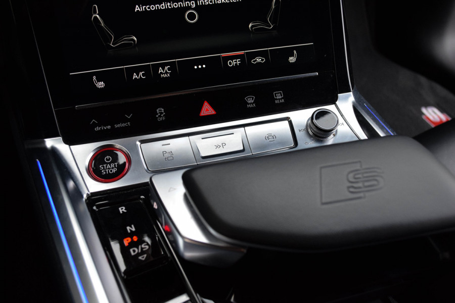 Audi SQ8 Sportback e-tron 370kW / RS design interieur/ Bang & Olufsen Sound System/ Panoramadak/
