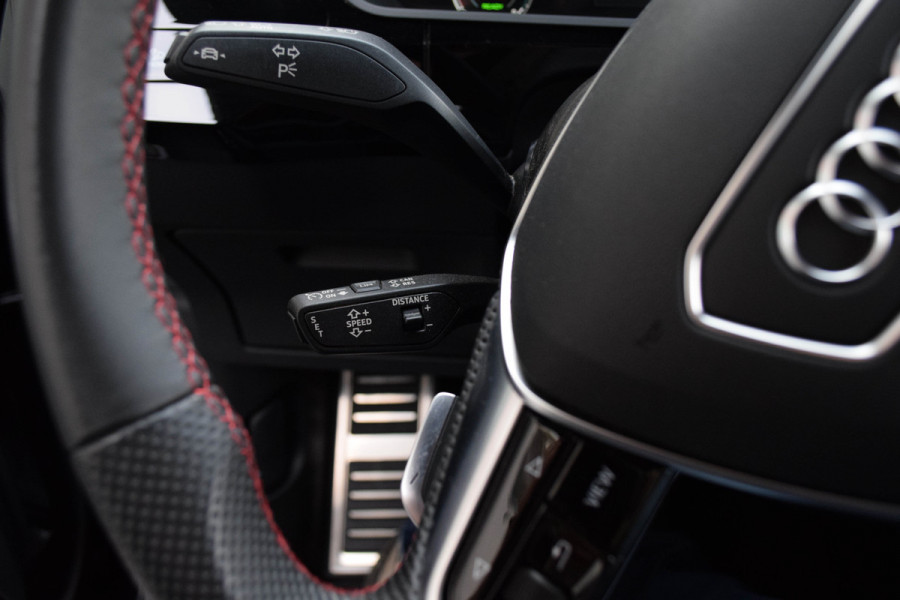 Audi SQ8 Sportback e-tron 370kW / RS design interieur/ Bang & Olufsen Sound System/ Panoramadak/