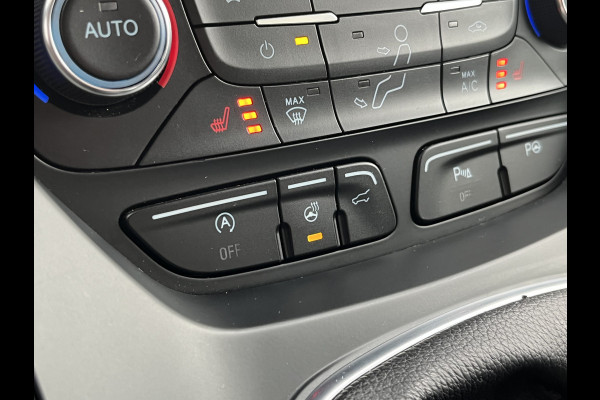 Ford Kuga 1.5 EcoBoost ST Line 150pk/110kW 6-bak | E-Trekhaak | Bi-Xenon | Dodehoek | Camera |