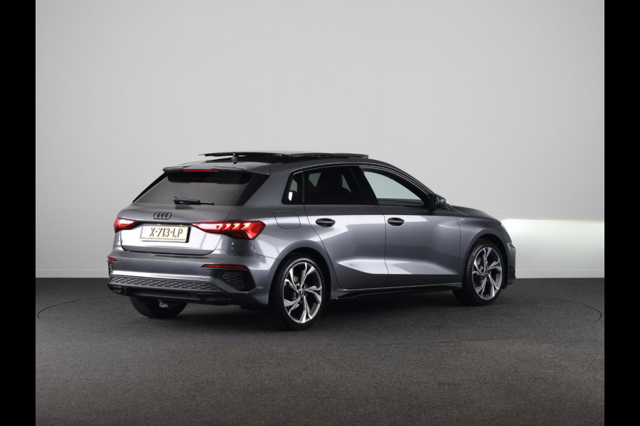 Audi A3 Sportback 35 TFSI S edition 150pk| Panoramadak | 18 inch Lichtmetalen velgen | Apple carplay-/ Android auto | Stoelverwarming