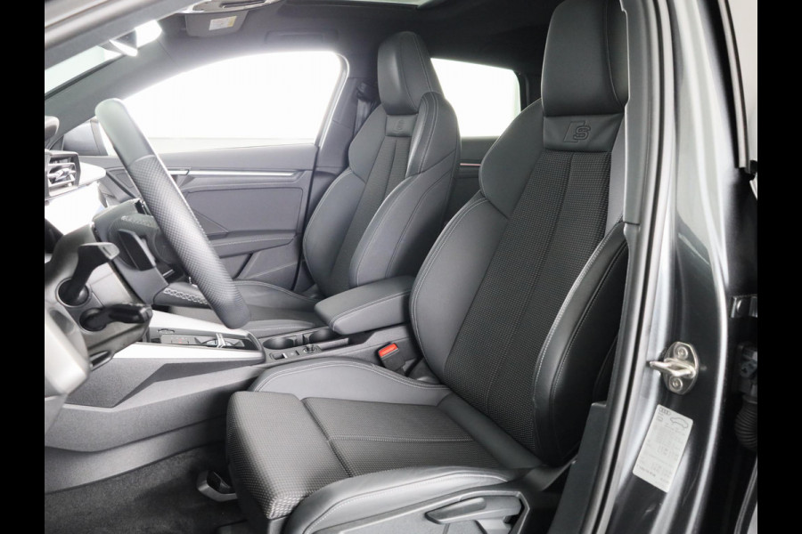 Audi A3 Sportback 35 TFSI S edition 150pk| Panoramadak | 18 inch Lichtmetalen velgen | Apple carplay-/ Android auto | Stoelverwarming