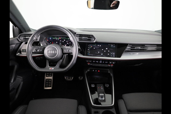 Audi A3 Sportback 35 TFSI S edition 150pk| Panoramadak | 18 inch Lichtmetalen velgen | Apple carplay-/ Android auto | Stoelverwarming