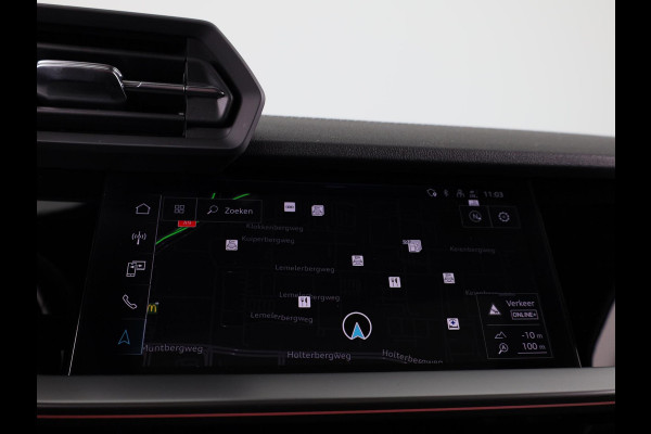 Audi A3 Sportback 35 TFSI S edition 150pk| Panoramadak | 18 inch Lichtmetalen velgen | Apple carplay-/ Android auto | Stoelverwarming