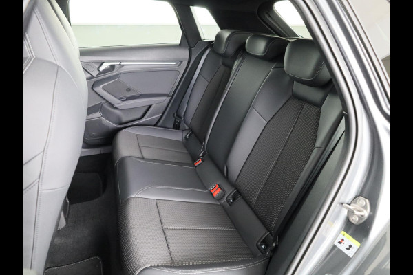 Audi A3 Sportback 35 TFSI S edition 150pk| Panoramadak | 18 inch Lichtmetalen velgen | Apple carplay-/ Android auto | Stoelverwarming