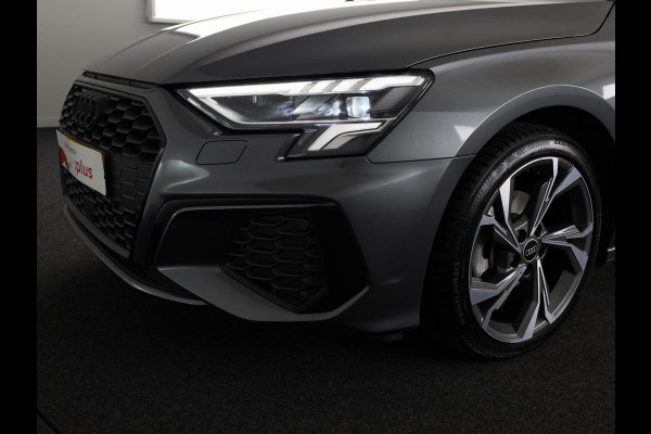 Audi A3 Sportback 35 TFSI S edition 150pk| Panoramadak | 18 inch Lichtmetalen velgen | Apple carplay-/ Android auto | Stoelverwarming