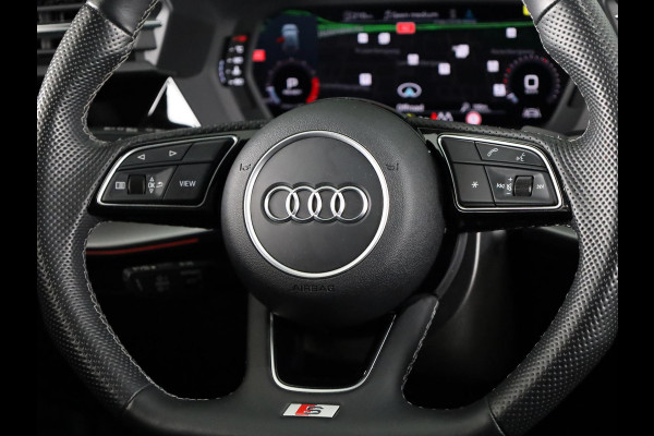 Audi A3 Sportback 35 TFSI S edition 150pk| Panoramadak | 18 inch Lichtmetalen velgen | Apple carplay-/ Android auto | Stoelverwarming