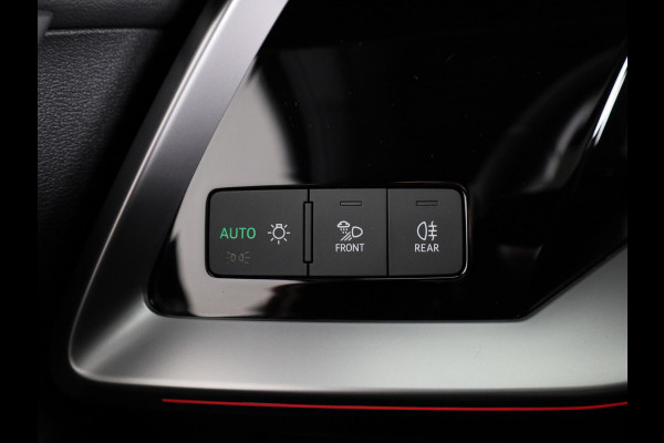 Audi A3 Sportback 35 TFSI S edition 150pk| Panoramadak | 18 inch Lichtmetalen velgen | Apple carplay-/ Android auto | Stoelverwarming
