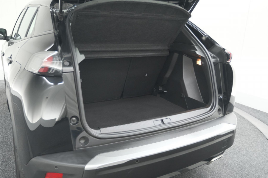 Peugeot 2008 PureTech 130 EAT8 Active | Parkeersensoren | Navigatie | Apple Carplay