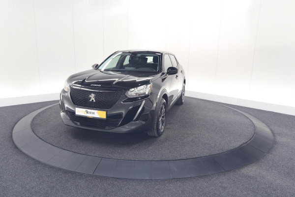 Peugeot 2008 PureTech 130 EAT8 Active | Parkeersensoren | Navigatie | Apple Carplay