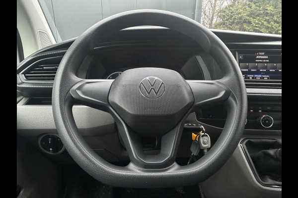 Volkswagen Transporter 2.0 TDI 111 PK / 1e EIG. / 48.372 KM !! / AIRCO / CRUISE / APPLE CARPLAY / 3-ZITS / PDC