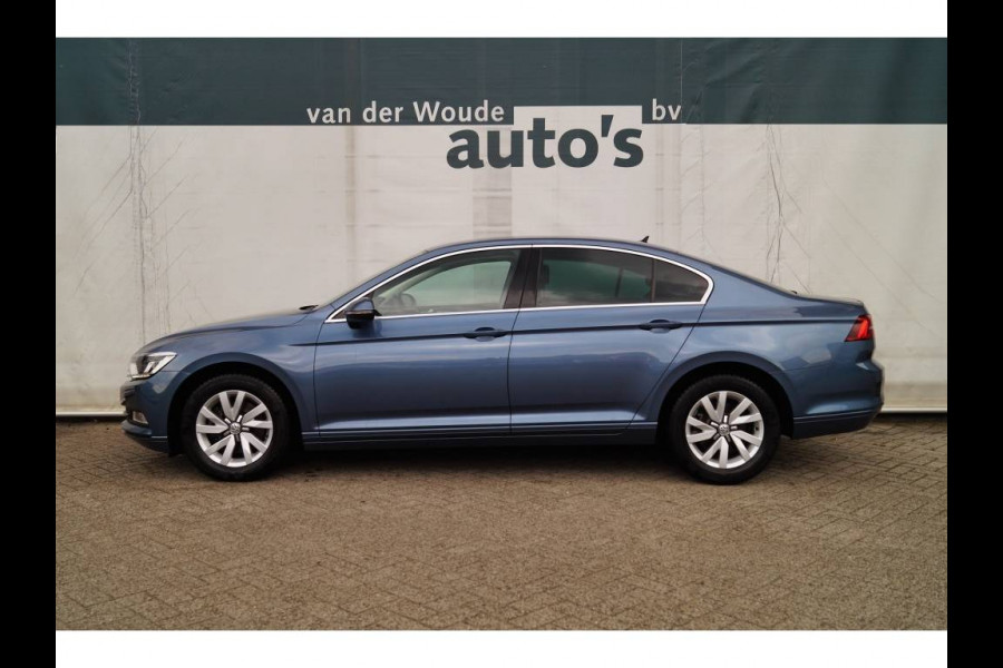 Volkswagen Passat 1.6 TDI Business Edition -NAVI-PDC-ECC-LED-