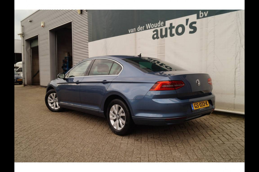 Volkswagen Passat 1.6 TDI Business Edition -NAVI-PDC-ECC-LED-