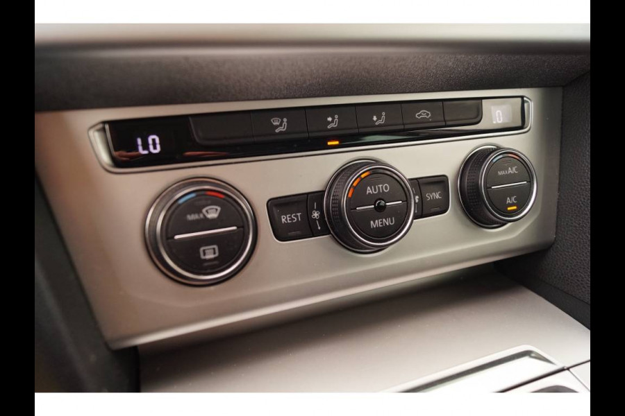 Volkswagen Passat 1.6 TDI Business Edition -NAVI-PDC-ECC-LED-
