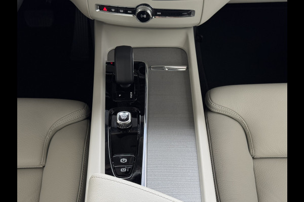 Volvo XC60 2.0 T6 350 PK CREME.LEER PHEV SCHUIFDAK AWD ULTRA BRIGHT LONG RANGE PANO HARMAN/KARDON HEADUP ELEK.KLEP phev . panorama pano