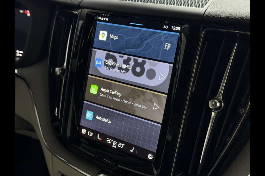 Volvo XC60 2.0 T6 350 PK CREME.LEER PHEV SCHUIFDAK AWD ULTRA BRIGHT LONG RANGE PANO HARMAN/KARDON HEADUP ELEK.KLEP phev . panorama pano