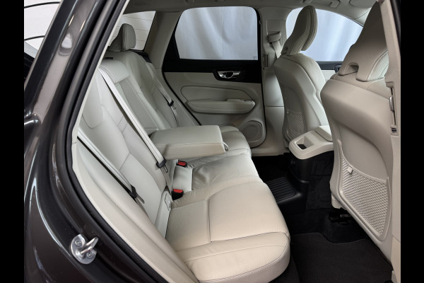 Volvo XC60 2.0 T6 350 PK CREME.LEER PHEV SCHUIFDAK AWD ULTRA BRIGHT LONG RANGE PANO HARMAN/KARDON HEADUP ELEK.KLEP phev . panorama pano