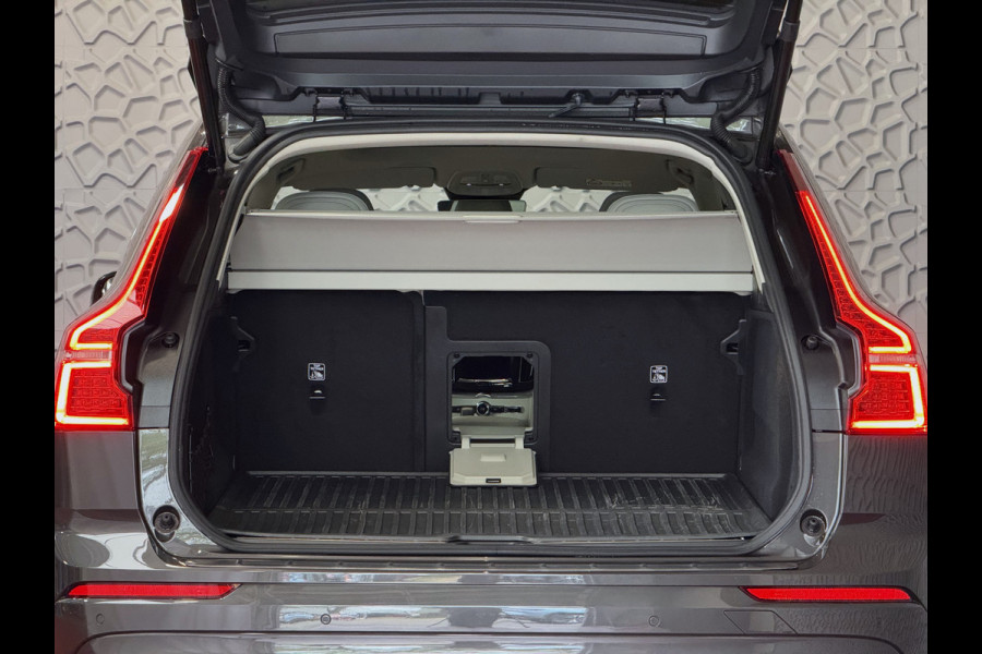 Volvo XC60 2.0 T6 350 PK CREME.LEER PHEV SCHUIFDAK AWD ULTRA BRIGHT LONG RANGE PANO HARMAN/KARDON HEADUP ELEK.KLEP phev . panorama pano