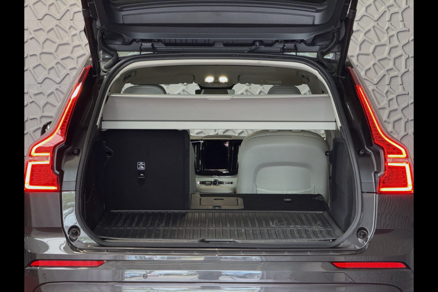 Volvo XC60 2.0 T6 350 PK CREME.LEER PHEV SCHUIFDAK AWD ULTRA BRIGHT LONG RANGE PANO HARMAN/KARDON HEADUP ELEK.KLEP phev . panorama pano