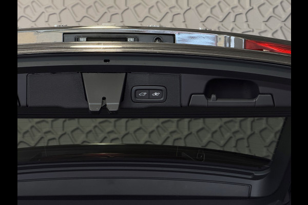 Volvo XC60 2.0 T6 350 PK CREME.LEER PHEV SCHUIFDAK AWD ULTRA BRIGHT LONG RANGE PANO HARMAN/KARDON HEADUP ELEK.KLEP phev . panorama pano