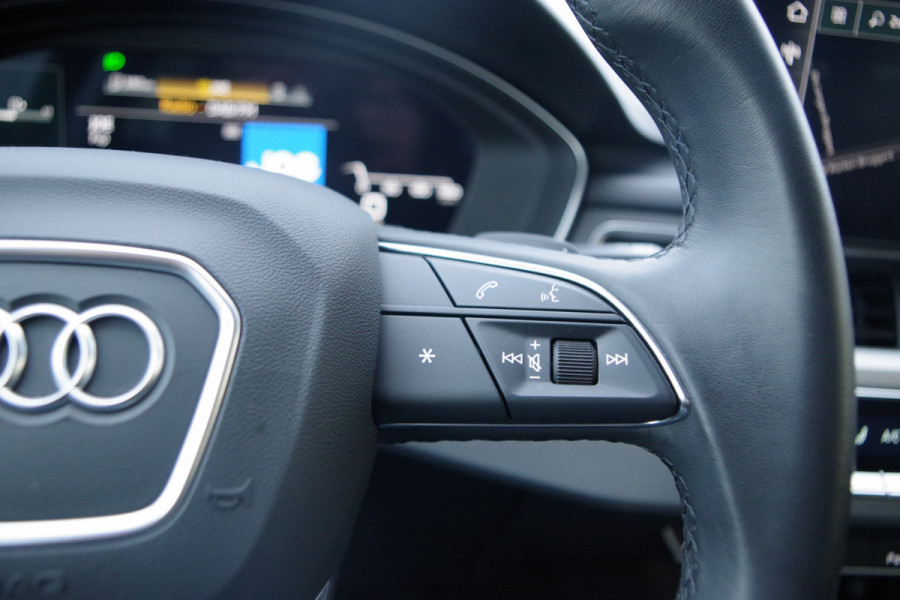 Audi A4 Avant 40 TFSI Automaat 204 PK S-Line Edition, Sportstoelen, Adaptieve Cruise Control, Massage, LED